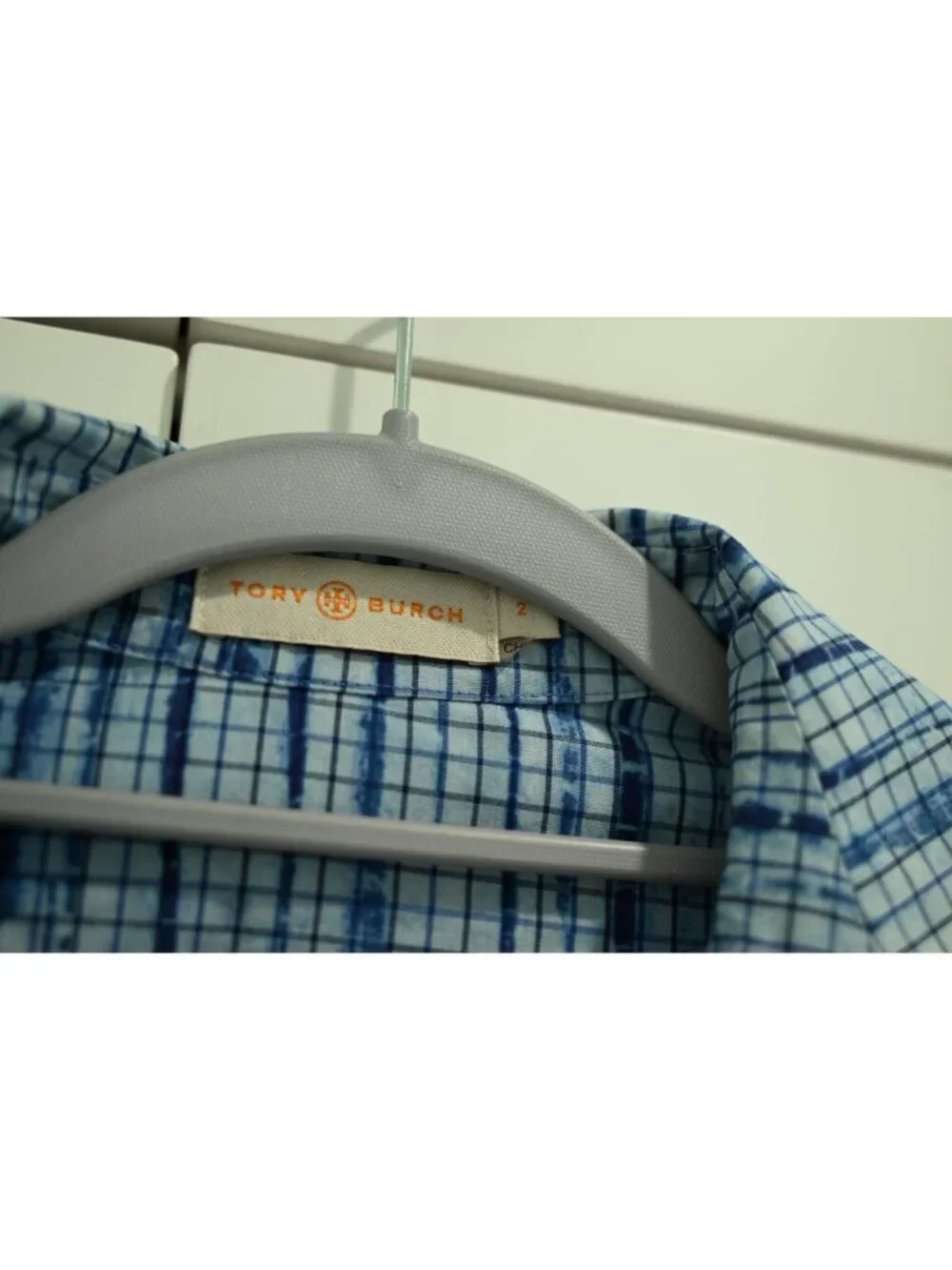 Tory Burch Collared V-Neck Blouse Sz 2 Blue Long Sleeve Printed Geometric Casual